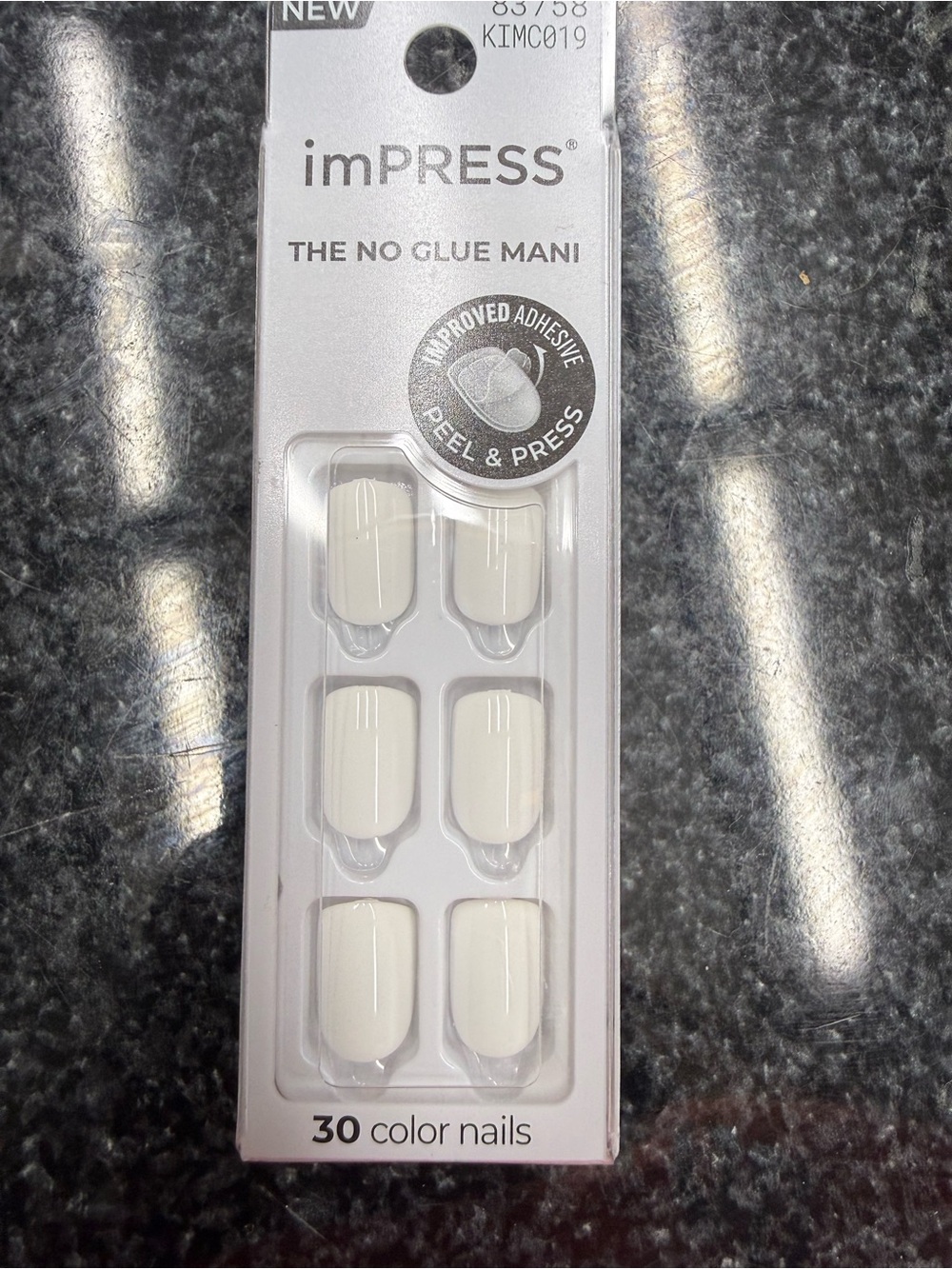 imPRESS Glossy White Press-On Nails Pack